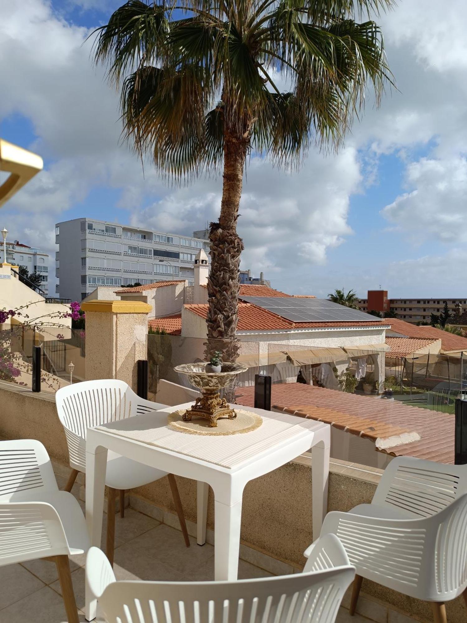 Rising Sun Bungalow Torrevieja Buitenkant foto