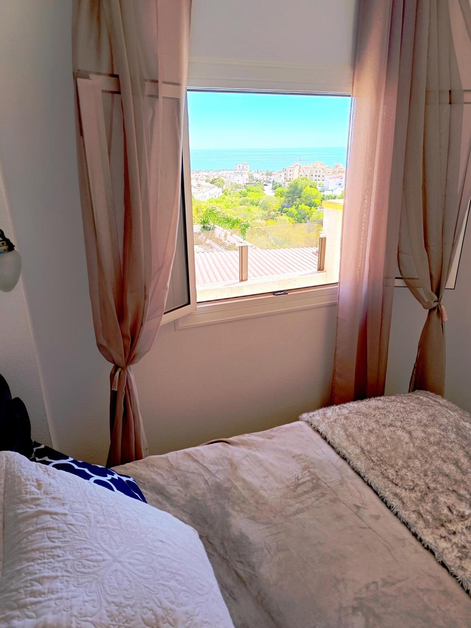 Rising Sun Bungalow Torrevieja Buitenkant foto